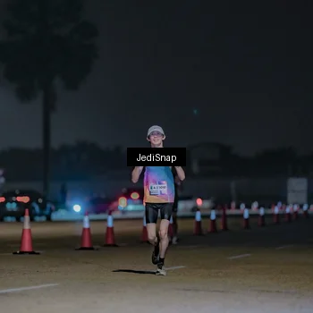 Runner Photo 7464725