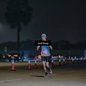 Runner Photo 7464735