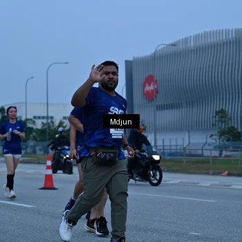 Runner Photo 7464775