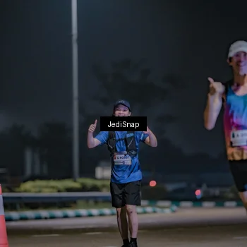 Runner Photo 7464836