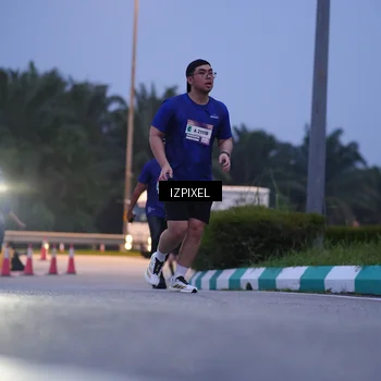 Runner Photo 7464878