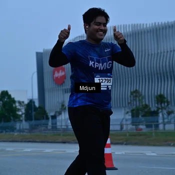 Runner Photo 7464914