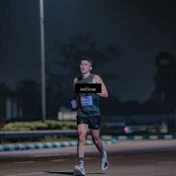 Runner Photo 7464929