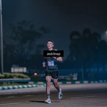 Runner Photo 7464939