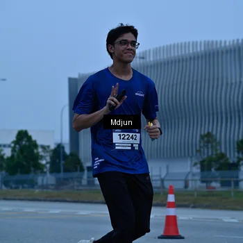 Runner Photo 7464981