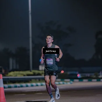 Runner Photo 7464984