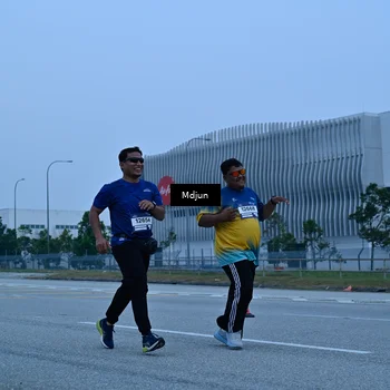 Runner Photo 7465022