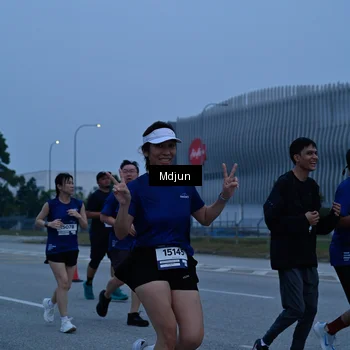 Runner Photo 7465025