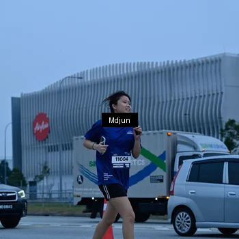 Runner Photo 7465028