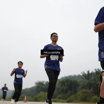 Runner Photo 7465034