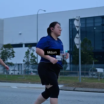 Runner Photo 7465050