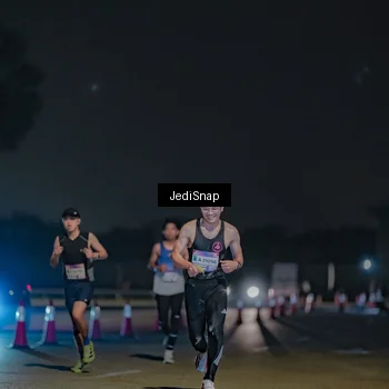 Runner Photo 7465055