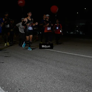 Runner Photo 7465057