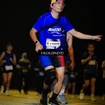 Runner Photo 7465077