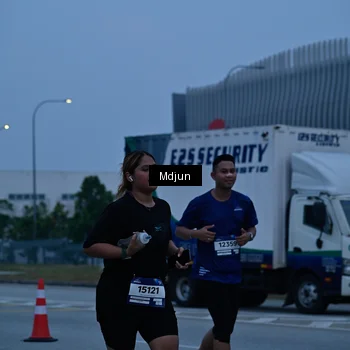 Runner Photo 7465119