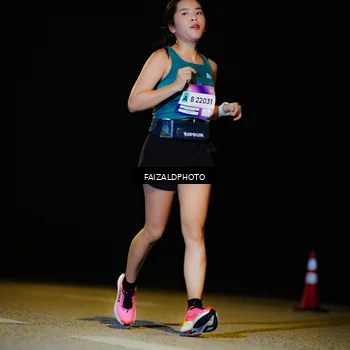 Runner Photo 7465135
