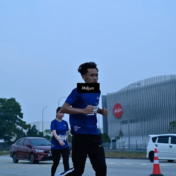 Runner Photo 7465173