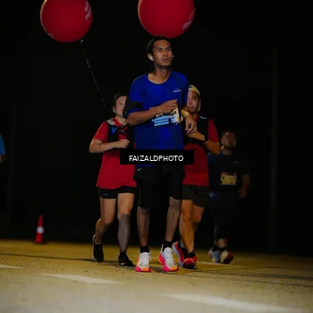 Runner Photo 7465205