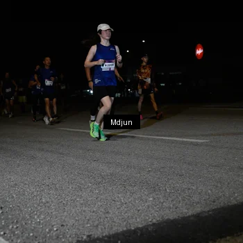 Runner Photo 7465231