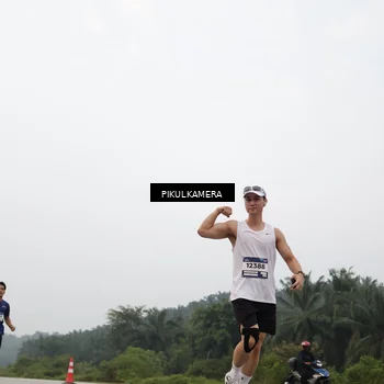 Runner Photo 7465302