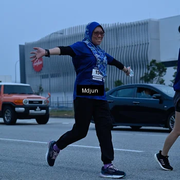 Runner Photo 7465313