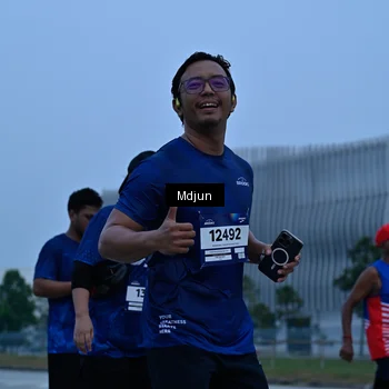 Runner Photo 7465315