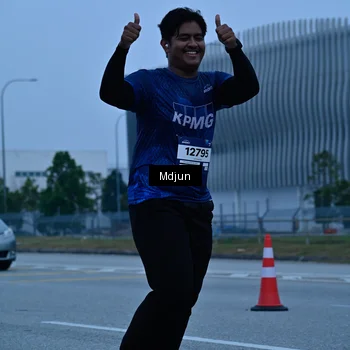 Runner Photo 7465328