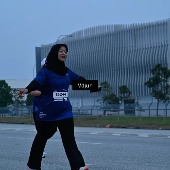 Runner Photo 7465347