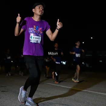 Runner Photo 7465366