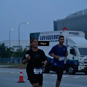 Runner Photo 7465367