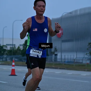 Runner Photo 7465377