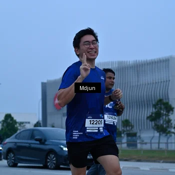 Runner Photo 7465381