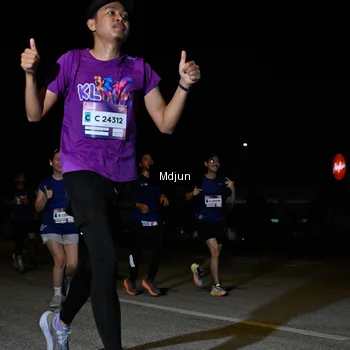 Runner Photo 7465407