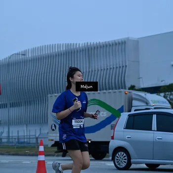 Runner Photo 7465414