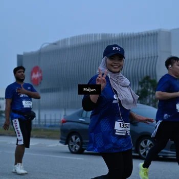 Runner Photo 7465453