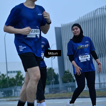 Runner Photo 7465460
