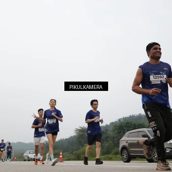 Runner Photo 7465476