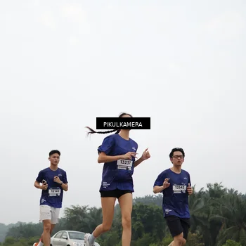Runner Photo 7465488