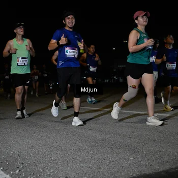 Runner Photo 7465502