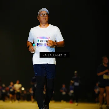Runner Photo 7465505