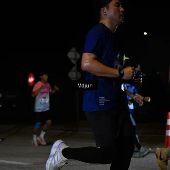 Runner Photo 7465506