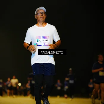 Runner Photo 7465516