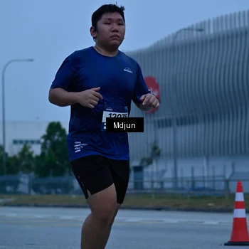 Runner Photo 7465530