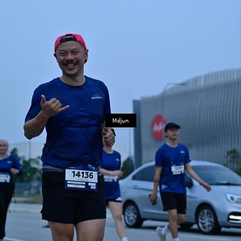 Runner Photo 7465555