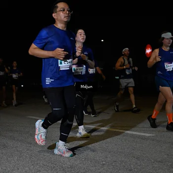 Runner Photo 7465556