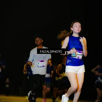 Runner Photo 7465598