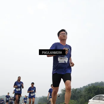 Runner Photo 7465655