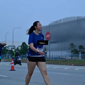 Runner Photo 7465675