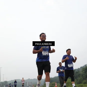 Runner Photo 7465699