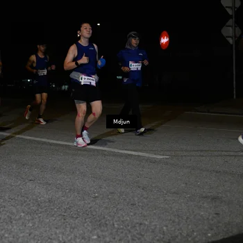Runner Photo 7465711